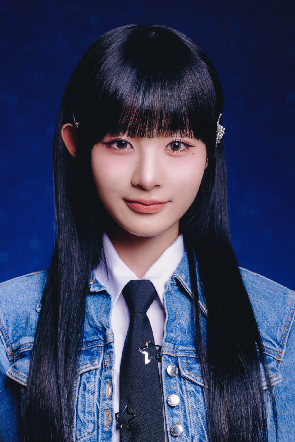 Artist Photo 栞月&文寧 - ME:I:コミュニティ