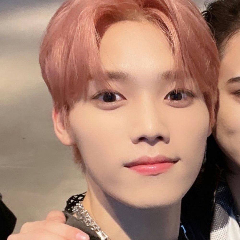 blog post writer user thumbnail